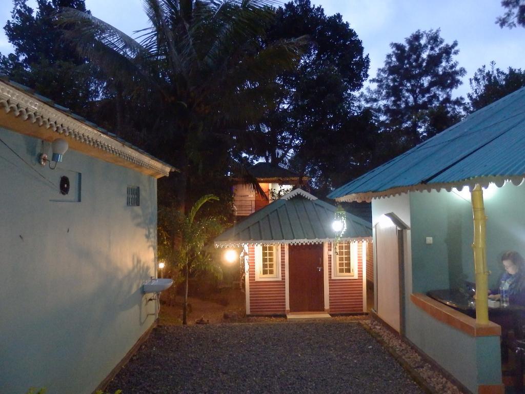 Green Garden Cottage Thekkady Eksteriør billede